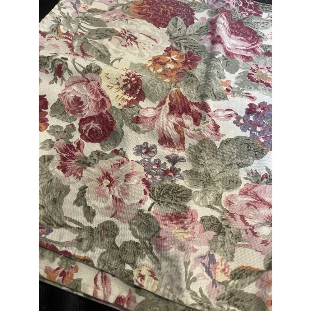 NAPKINS‎ LOT 4 BY CHAPS HOME  PINK FLOWERS